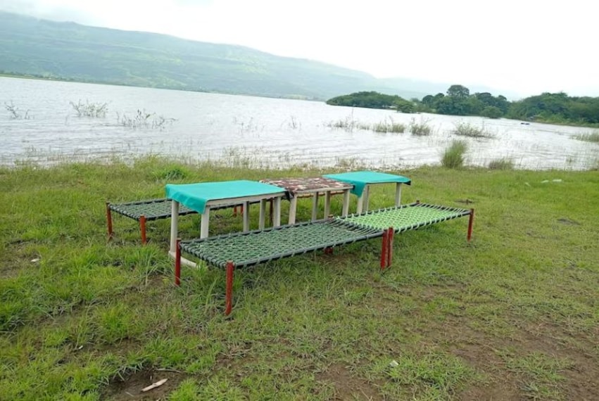 Malshej Ghat_Malshej_lakeside_camping_2
